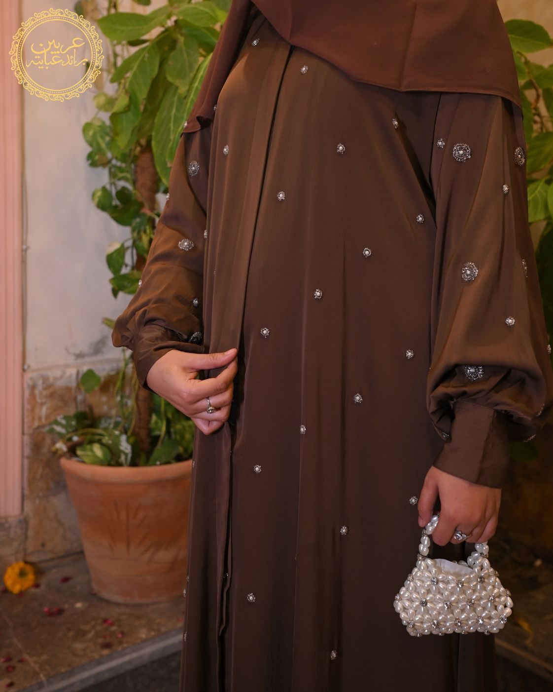 Qamar Al-Qahwa Brown TikTok Nida Handmade Abaya with Matching Hijab — view 8