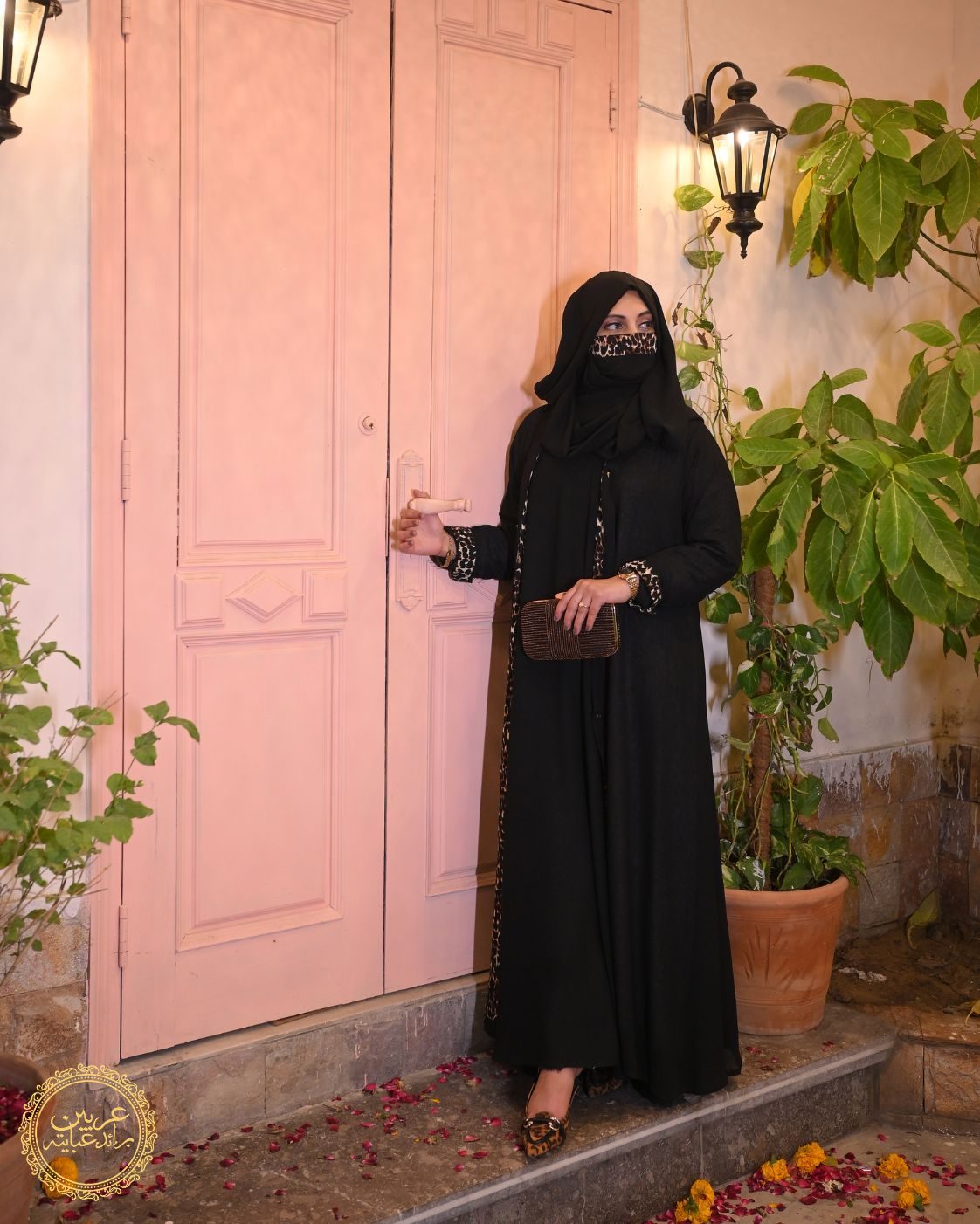 Malikat Al-Fahd Black Korean Nida Cheetah Print Abaya — view 4